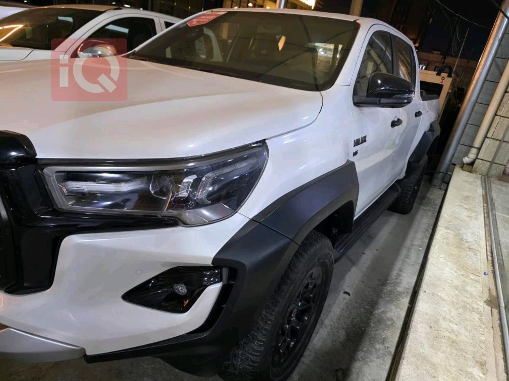 تويوتا هايلوكس